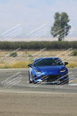 media/Sep-14-2025-Speed Ventures (Sun) [[b2951cd086]]/Green/Session 2 (Grapevine)/